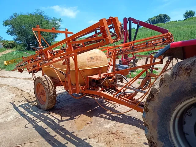 Pulverizador Columbia Cross 2000