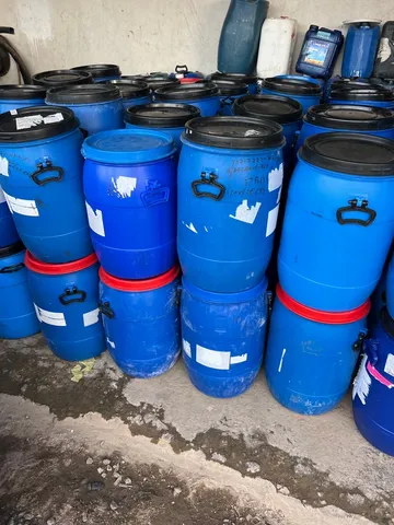 Bombonas 50 litros tampa e alças 
