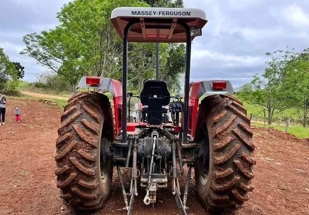 Vendo trator Massey Ferguson 292