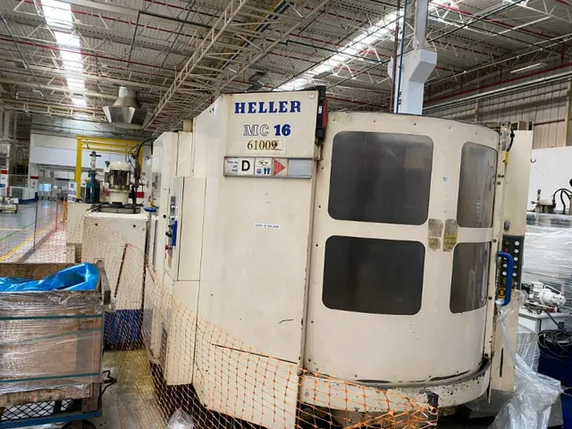 Centro de Usinagem Horizontal Heller MC16 2003