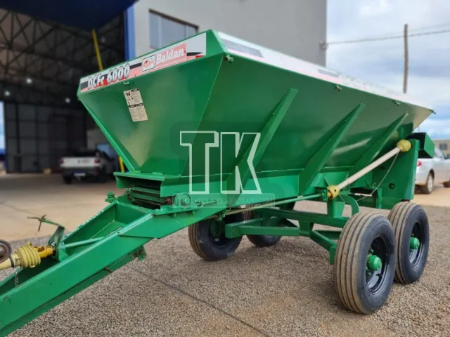 Calcareadeira DCFc 6000 kg Baldan - TK Tratores Nova Andradina - MS 