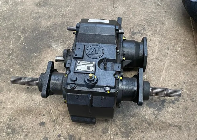 Caixa de Marcha Colheitadeira New Holland TC57 TC5070 