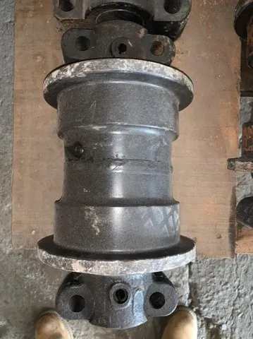 Rolete Inferior Escavadeira Hyundai R250
