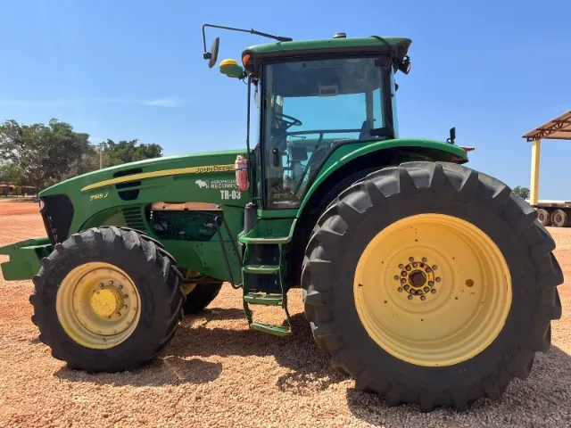 Trator Jonh Deere 7185J-2010