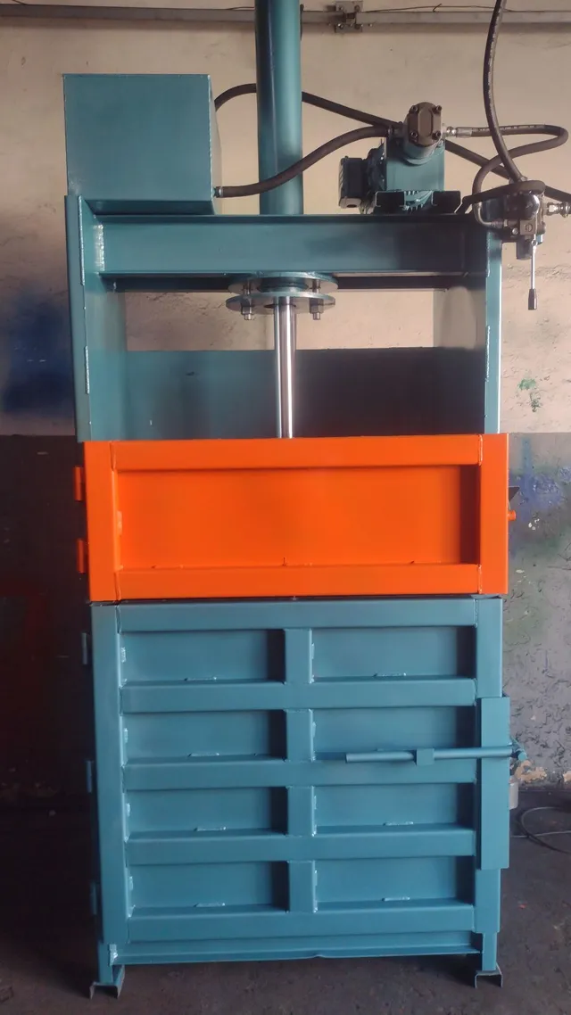 Prensas 20 toneladas para reciclagem 