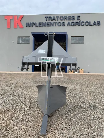 Sulcador 1 linha Pesado SR Novo - TK Tratores Nova Andradina - MS 