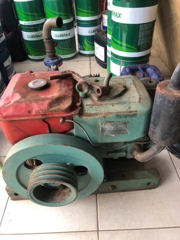 Motor com a bomba 