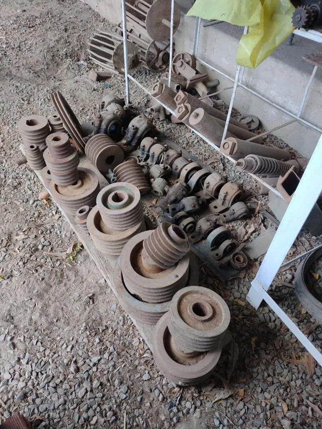 Polias ,rolos, mancais etc
