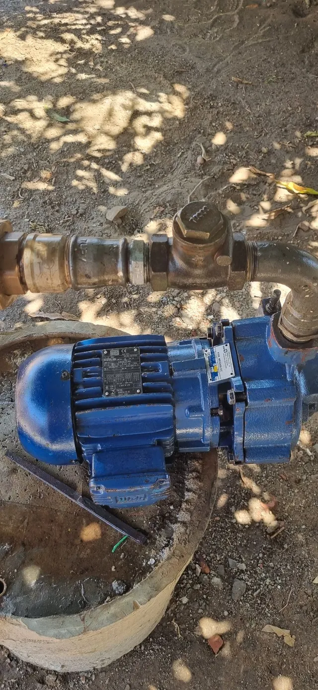 Bomba KSB trifásico de alta pressão 
