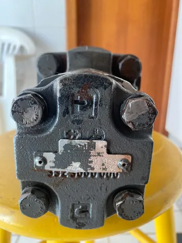 Bomba Hidráulica MF7140