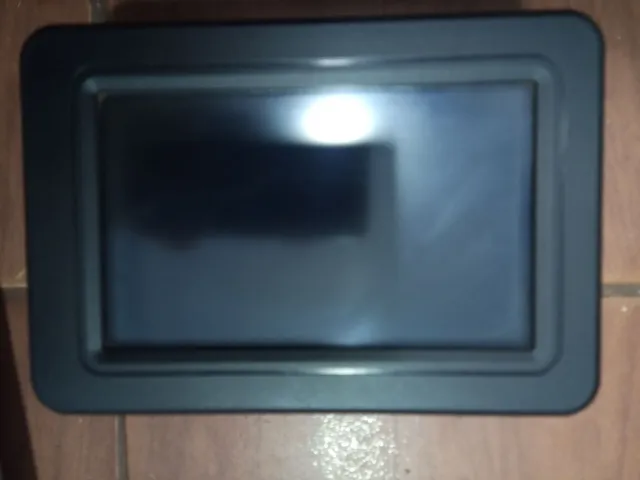 Monitor tela de instrumentos CAT. Com suporte.