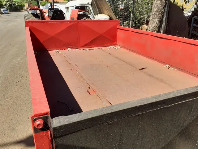 Carreta de trator super reforçada.
