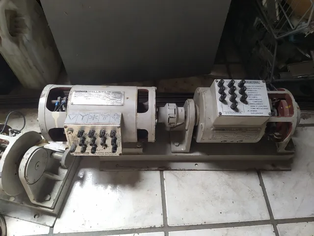 Motor elétrico 