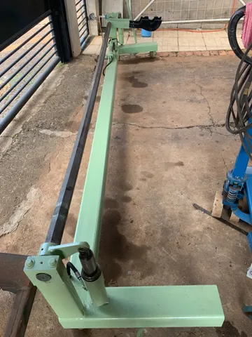 Carrinho hidráulico Comelato