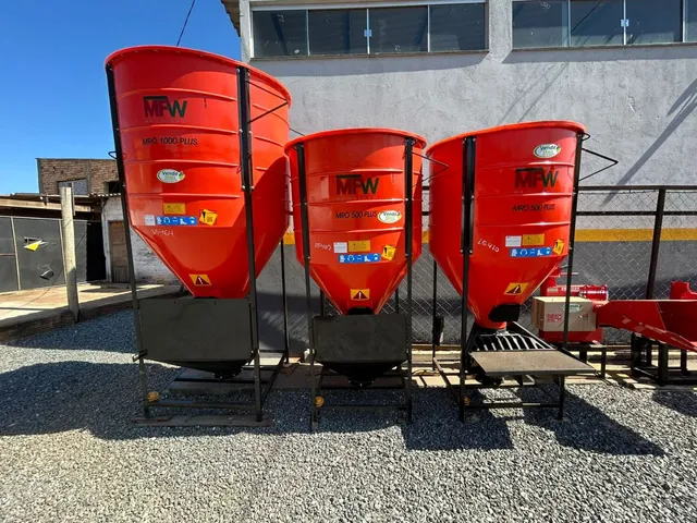 Misturador de ração 500kg C/ Motor