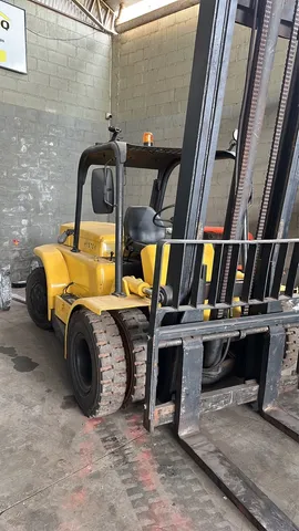 Empilhadeira hyster h110j diese cap 5,5 ton muito nova !!! 