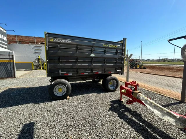 Carreta basculante Max Cargor 6.0 C/ Pneus