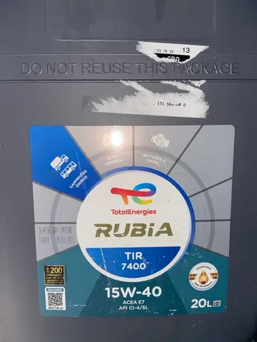 Óleo Rubia 15w40 e Óleo traxium 85w-140