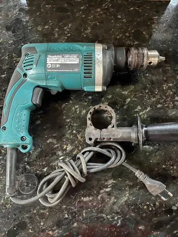Furadeira de Impacto Makita HP 1630