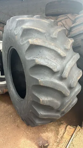 Pneu 24.5-32