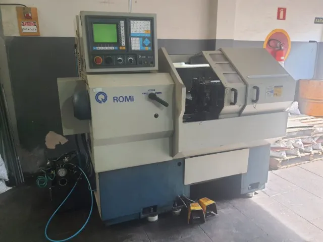 Torno CNC Romi Centur 30S Hidráulico 