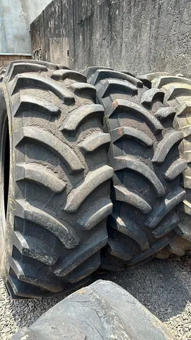 Pneus 20.8-38