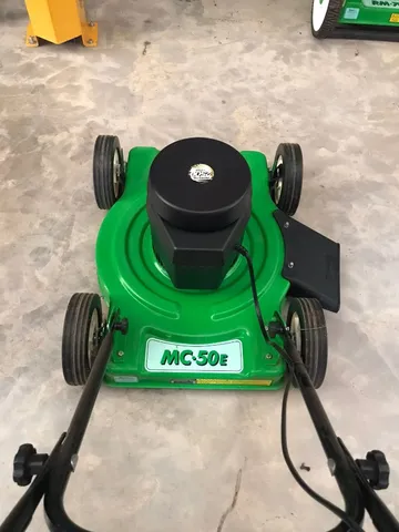 Cortador de Grama Elétrico