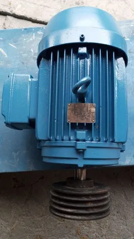 Motor elétrico trifásico 20cv rpm 3450.
