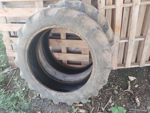 Pneus agrale 4100