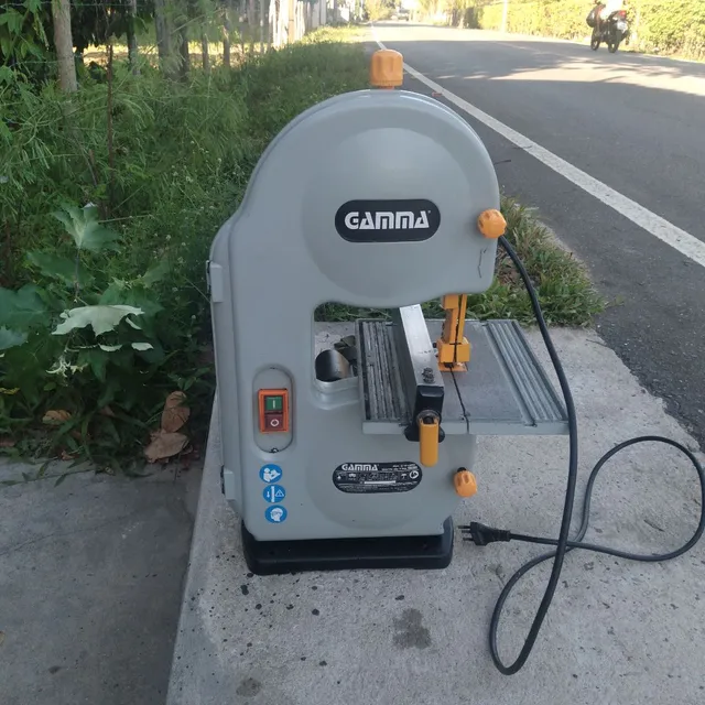 Serra de fita Gama bem conservada 350