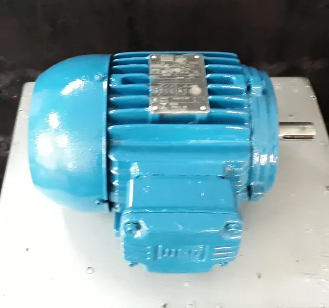 Motor trifásico weg 1 HP baixa rotação 