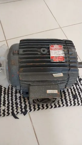 Motor trifásico 