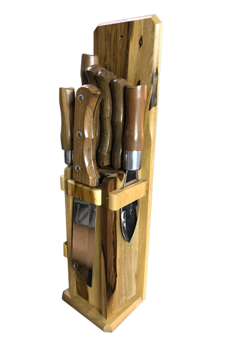 Conjunto de Facas com Suporte de Madeira