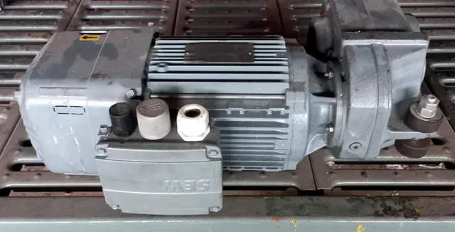 Motor Sew - Eurodrive (2 Cavalos)