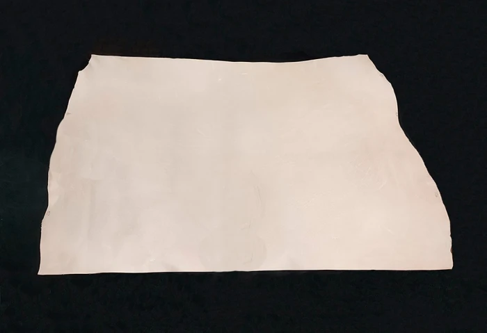 Peça Couro Atanado Vaqueta 1mm - Sola Atanada Crua 95x55cm.