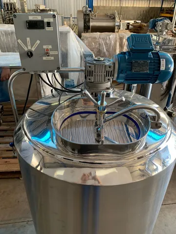 Tanque Reator em Aço Inox 300 Litros Novo- Camisa e Serpentina Externa