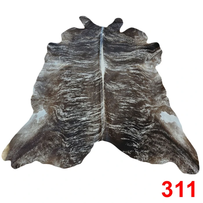 Tapete de Couro Bovino 2,50 met x 2,50 Met / Tapete de Pelo de Boi / Couro legitimo EXTRA GRANDE - 311
