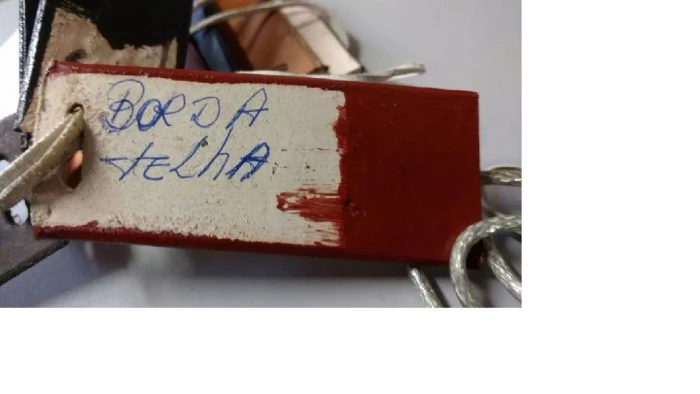 Tinta Borda Italiana COR TELHA Para Couro/sola/cinto Embalagem 1 Litro
