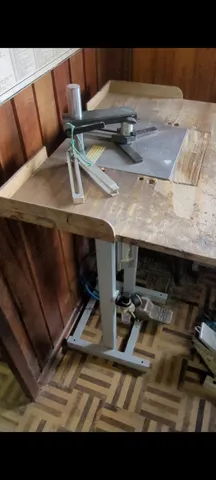 Grampeadeira Pneumática Para Quadros
