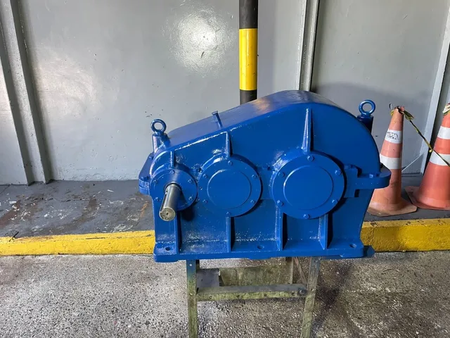Redutor transmotecnica 