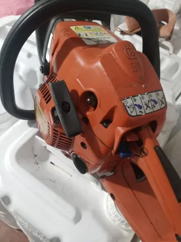 Motosserra semi nova 
