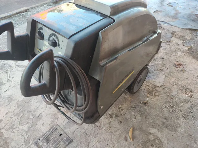 Lavadora alta pressão Karcher profissional quente e frio trifásico 