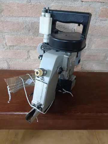 Máquina portátil de costurar saco