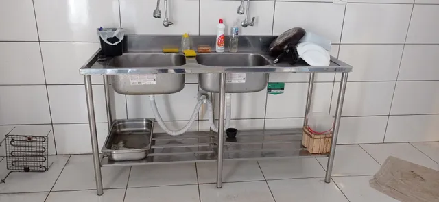 Pia inox duas cubas com suporte industrial/ restaurante