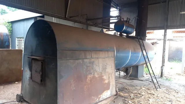 Vendo Caldeira Industrial a lenha reformada 3.000 kilos, garantia de fabrica