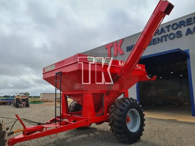 Bazuca / Bazuka Carreta Graneleira Planticenter 12000 - TK Tratores Nova Andradina - MS 
