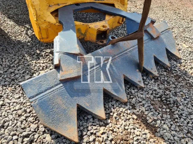Garfo Desbrotador - TK Tratores Nova Andradina - MS 