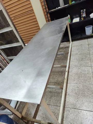 Mesa de inox 2,5M