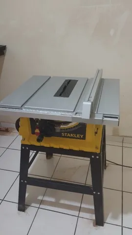 Serra de Bancada 1800W 10 Pol. - Stanley-SST1801