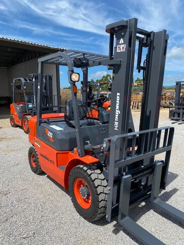 Empilhadeira diesel | Lonking | 2500kg 2,5 toneladas | torre 3,5 metros